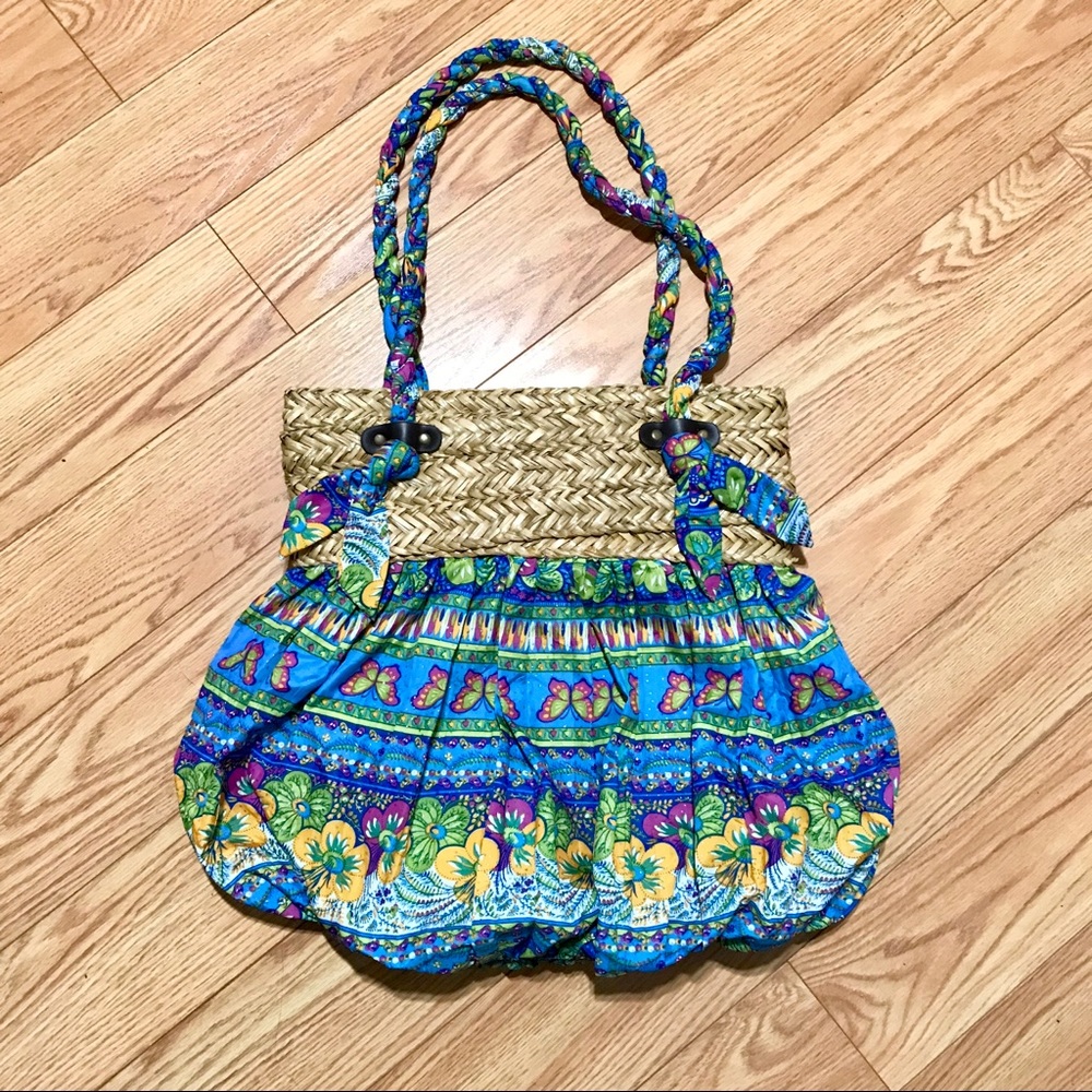 T Cappelli Straw/Floral Large Hobo/Tote Beach Bag